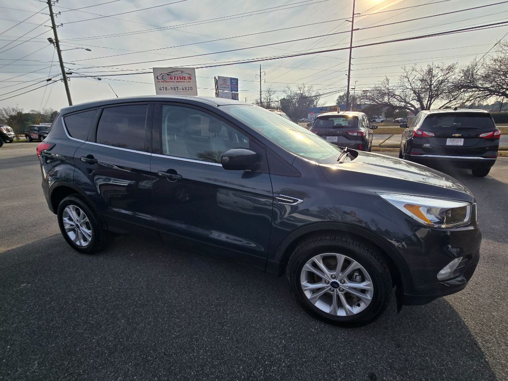2019 Ford Escape Base's photo